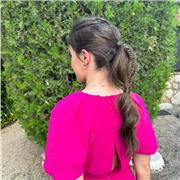 Graduada en Maestra en Educación Primaria ofrece clases particulares de Primaria y ESO (hasta 2° ESO incluido) siguiendo una metodología activa adecuada a los alumnos